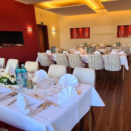 Hotel Hessischer Hof ميلسُنْغِن المظهر الخارجي الصورة